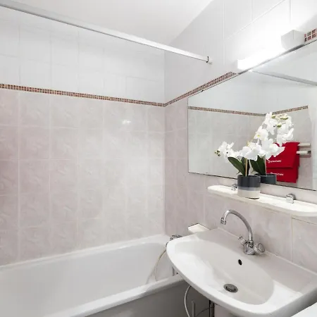 Les Capitelles By Interhome Saint-Cyprien (Pyrenees-Orientales)